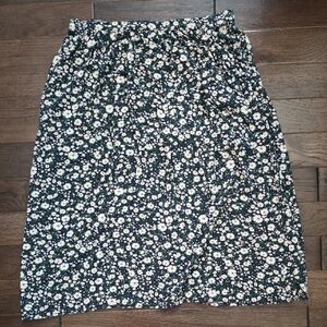 Old Navy Black and White A-Line Skirt